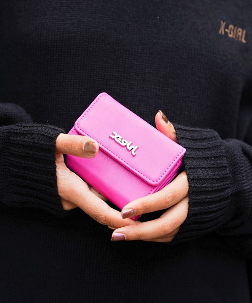 X-girl(エックスガール)の「FAUX LEATHER MINI WALLET(財布・レディース・ライトグリーン/ピンク/ブラック・ONE SIZE)」の1枚目の写真