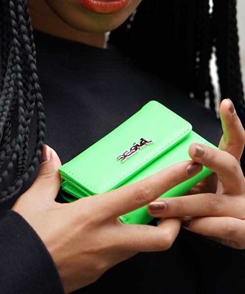 X-girl(エックスガール)の「FAUX LEATHER MINI WALLET(財布・レディース・ライトグリーン/ピンク/ブラック・ONE SIZE)」の3枚目の写真