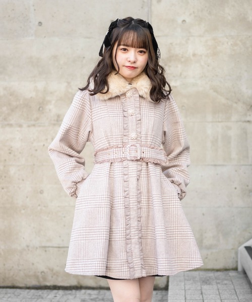 ROJITA ロジーダ　コート　クリーム色ファーコート ROJITA（毛皮/ファーコート）のフリマアイテム一覧