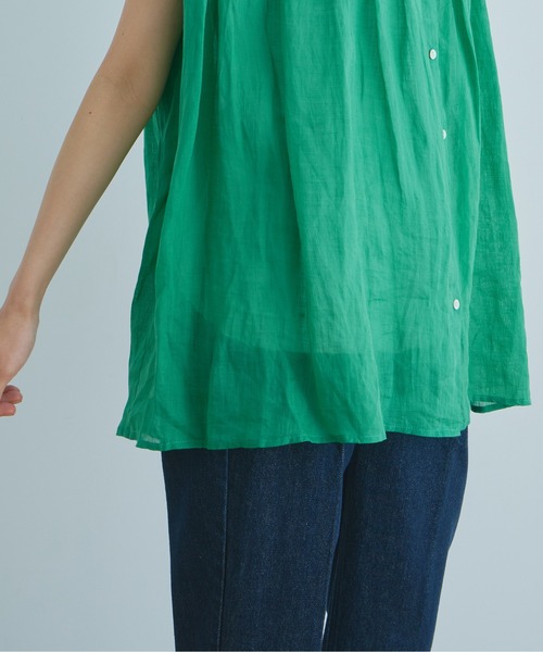 WHYTO.（ホワイト）の「「WHYTO. / ホワイト」ラミーギャザーチュニックブラウス"Ramie Gather Tunic Blouse"（シャツ/ブラウス・レディース・グリーン/イエロー/グレー/ブラック・38/36）」の13枚目の写真