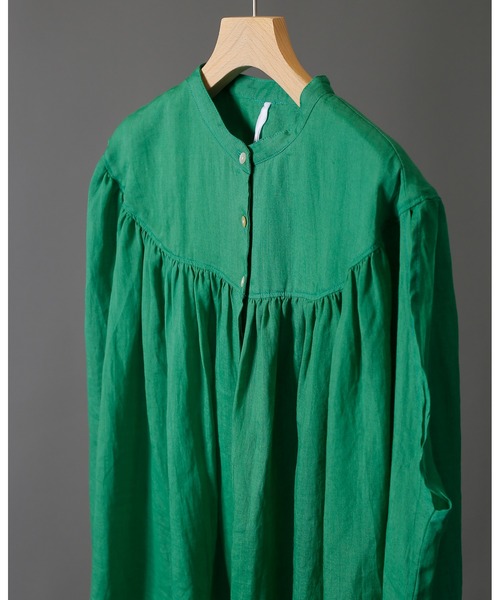 WHYTO.（ホワイト）の「「WHYTO. / ホワイト」ラミーギャザーチュニックブラウス"Ramie Gather Tunic Blouse"（シャツ/ブラウス・レディース・グリーン/イエロー/グレー/ブラック・38/36）」の21枚目の写真