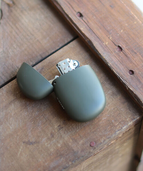 bpr BEAMS（ビーピーアール ビームス ）の「BEAMS / REKI ライター（アッシュトレイ/ライター・メンズ・ホワイト/ブラック/レッド/オリーブ・ONE SIZE）」の3枚目の写真