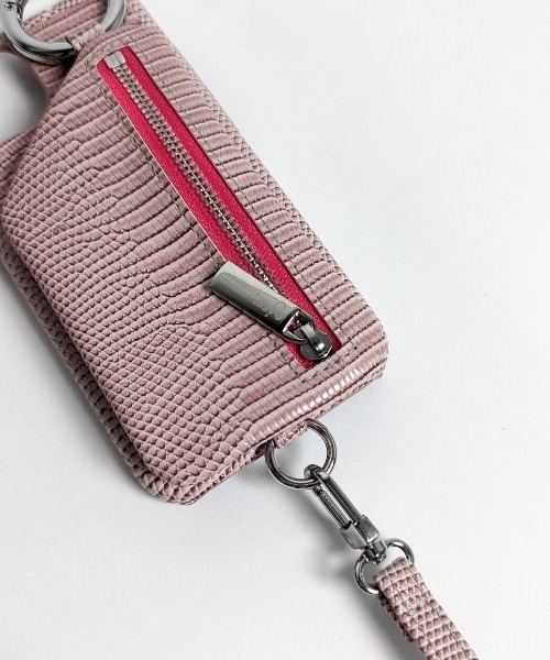 ajew(エジュー)の「【別注】ajew/エジュー/【ひも付き】Lizard iPhone13(スマホケース/カバー・レディース・ブラック/ベージュ/ピンク/シルバー・FREE)」の18枚目の写真