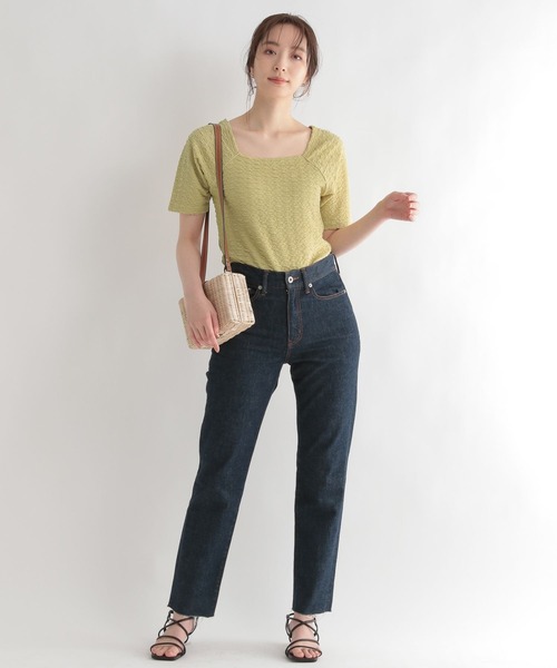 Andemiu（アンデミュウ）の「シャーリングスクエアプルオーバー275236（Tシャツ/カットソー・レディース・ホワイト/ブラック/グリーン・FREE）」の5枚目の写真