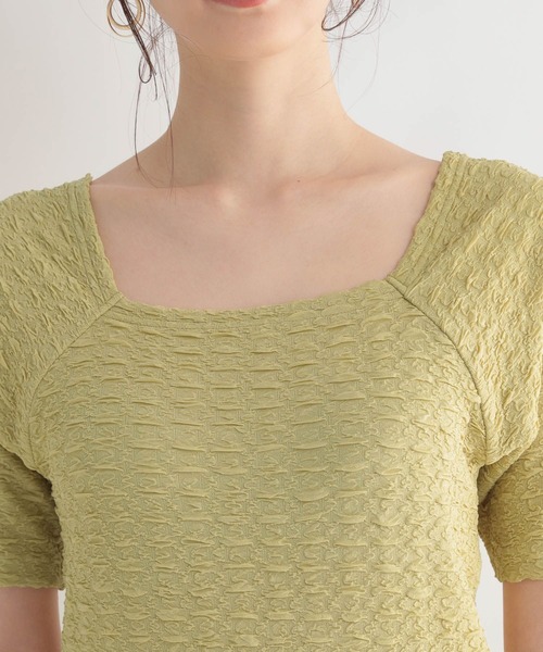 Andemiu（アンデミュウ）の「シャーリングスクエアプルオーバー275236（Tシャツ/カットソー・レディース・ホワイト/ブラック/グリーン・FREE）」の16枚目の写真