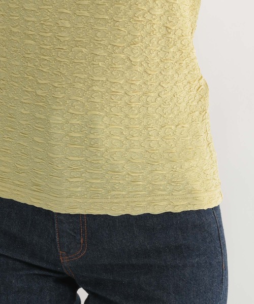 Andemiu（アンデミュウ）の「シャーリングスクエアプルオーバー275236（Tシャツ/カットソー・レディース・ホワイト/ブラック/グリーン・FREE）」の6枚目の写真