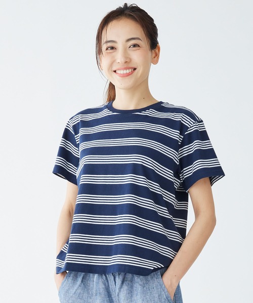 L.L.Bean(エルエルビーン)の「サタデーTシャツ、クルーネック ストライプ 半袖 米国フィット・レギュラー(Tシャツ/カットソー・レディース・マルチ/ブルーグリーン/ネイビー×ホワイト/ベージュ系その他・SMALL/MEDIUM/LARGE/X-SMALL)」の14枚目の写真