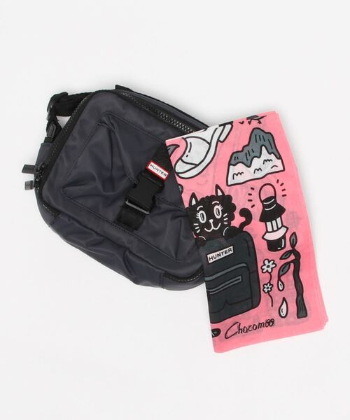 HUNTER（ハンター）の「NYLON THREE-WAY TOPCLIP XBODY（ボディバッグ/ウエストポーチ・レディース・ブラック/ネイビー/ダークオリーブ/ピンク・FREE）」の8枚目の写真
