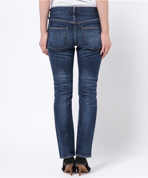 D/ESTNATION（ディー エストネーション）の「RED CARD デニムパンツ（デニムパンツ・レディース・ブルー・22/23/24/25/26/27）」の7枚目の写真