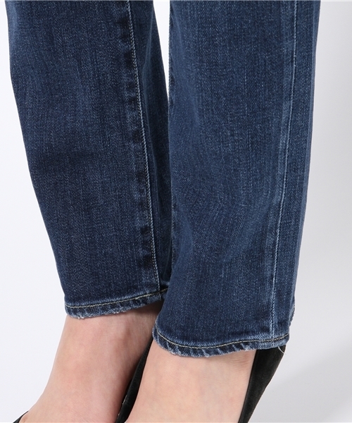 D/ESTNATION（ディー エストネーション）の「RED CARD デニムパンツ（デニムパンツ・レディース・ブルー・22/23/24/25/26/27）」の11枚目の写真