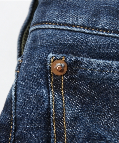 D/ESTNATION（ディー エストネーション）の「RED CARD デニムパンツ（デニムパンツ・レディース・ブルー・22/23/24/25/26/27）」の3枚目の写真