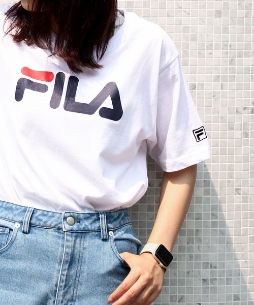 FILA(フィラ)の「【FILA】 ロゴ プリント / 刺繍 レギュラーシルエット ハーフスリーブ 綿100 Tシャツ(Tシャツ/カットソー・レディース・ネイビー系3/サックスブルー系1/ホワイト系5/ブラック系1/グレー系/カーキ系/カーキ系2/ライトグリーン系1/オフホワイト/ライトグリーン/ホワイト×ブルー/ブラック×ホワイト/ホワイト系2/サックスブルー系/ホワイト系4/ブラック系3/グレー系2/ライトグリーン系/ピンク/ホワイト×レッド/ホワイト系1/ネイビー系2/ネイビー系4/ピンク系/ブラック系/ブラック系2/グレー系1/カーキ系1/カーキ系3/ネイビー系/サックスブルー/ブルーグレー/ホワイト×ブラック/ホワイト系/ホワイト系3/ネイビー系1/ホワイト系その他/ホワイト系その他3/ホワイト系6/ブラック系4/カーキ系4/ホワイト系その他4/ホワイト×ネイビー/ピンク系1/ホワイト系7/ホワイト系8/ホワイト系9/サックスブルー系2/ピンク系2/サックスブルー系3/ピンク系3/ネイビー系5/ホワイト系その他5/ホワイト系その他6/ブラック系5/ブラック系6/ネイビー系6/ホワイト系その他2/Off White/ネイビー系7/グレー系3/ブラック系7/ホワイト系その他7・X-LARGE/LARGE/MEDIUM)」の16枚目の写真