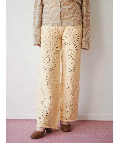 merry jenny（メリージェニー）の「ordinaryレースアップパンプス（パンプス・レディース・ブラック/キャメル・MEDIUM/LARGE）」の10枚目の写真