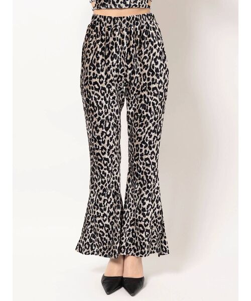 GYDA(ジェイダ)の「【セットアップ着用可】サイドスリット ベロアプリーツパンツ(その他パンツ・レディース・ブラック/グレー/その他1・FREE)」の13枚目の写真