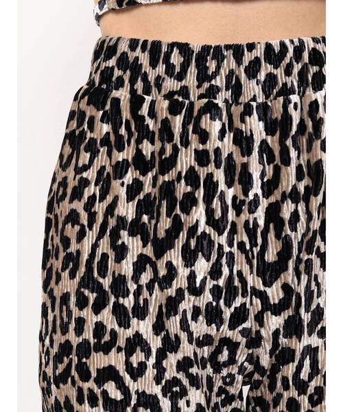 GYDA(ジェイダ)の「【セットアップ着用可】サイドスリット ベロアプリーツパンツ(その他パンツ・レディース・ブラック/グレー/その他1・FREE)」の16枚目の写真