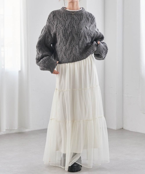 RANAN（ラナン）の「ふんわりタッチクロップド丈ケーブルニット（ニット/セーター・レディース・ブルー/アイボリー/マスタード/チャコール/グリーン/ピンク系1・LL/M/L）」の16枚目の写真