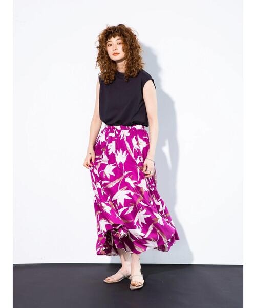 koe（コエ）の「レーヨンビックフラワープリントギャザースカート（スカート・レディース・ブラック/ピンク/ブルー・FREE）」の14枚目の写真