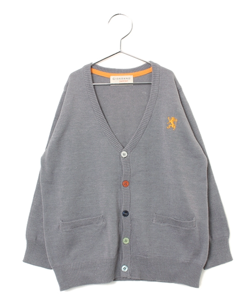 GIORDANO（ジョルダーノ）の「[GIORDANO]ライオン刺繍カーディガン（カーディガン/ボレロ・キッズ・ブラック/グレー/レッド・120/110/130）」の2枚目の写真