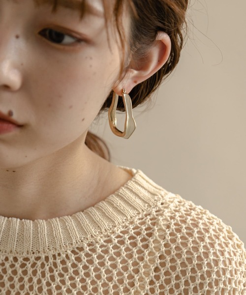 SMELLY（スメリー）の「エポユガミメタルピアス（ピアス（両耳用）・レディース・ゴールド系その他・-）」の3枚目の写真