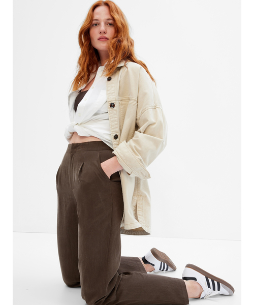 GAP(ギャップ)の「ハイライズ ソフトスーツパンツ(その他パンツ・レディース・ベージュ/ブラック/グリーン/ベージュ系その他・000/0/2/00/10/4/6/8)」の14枚目の写真