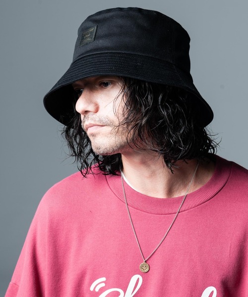 glamb(グラム)の「Smoke Beats Coin Necklace / スモークビーツコインネックレス(ネックレス・メンズ・シルバー/ゴールド・FREE)」の14枚目の写真