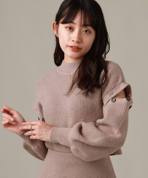 Cheek(チーク)の「袖ボタンニットセットアップ(セットアップ・レディース・ブラウン/ベージュ/チャコールグレー・MEDIUM)」の9枚目の写真