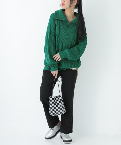 osharewalker（オシャレウォーカー）の「『ハーフジップデザインケーブルニット』（ニット/セーター・レディース・オフホワイト/グリーン/パープル/ブラック/テラコッタ/イエロー・FREE）」の20枚目の写真