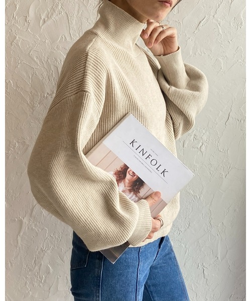 She's Closet(シーズクローゼット)の「ハイネック長袖ボリュームスリーブショート丈リブニットプルオーバー(ニット/セーター・レディース・アイボリー/ブラック/ベージュ/レッド/ブラウン・FREE)」の13枚目の写真