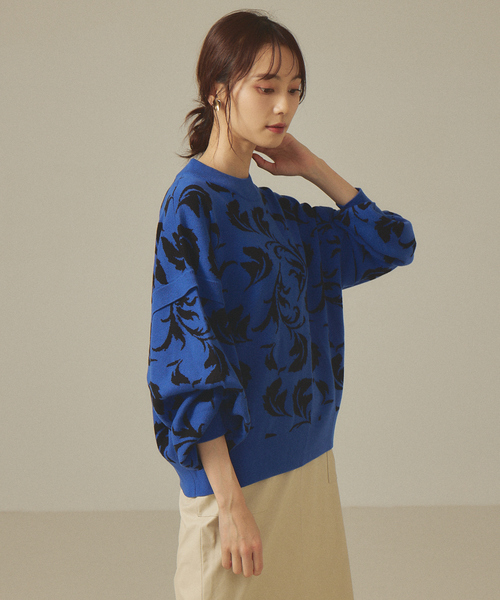 abahouse mavie（アバハウスマヴィ）の「ジャガード袖ボリュームプルオーバー（ニット/セーター・レディース・ブラウン/ブラック/グレイッシュベージュ/ブルー・フリー）」の17枚目の写真