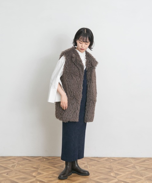 UR Lab.(アーバンリサーチラボ)の「コーデュロイキャミワンピース(ワンピース・レディース・オフホワイト/ブラウン/ネイビー・FREE)」の21枚目の写真