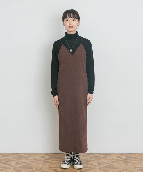 UR Lab.(アーバンリサーチラボ)の「コーデュロイキャミワンピース(ワンピース・レディース・オフホワイト/ブラウン/ネイビー・FREE)」の22枚目の写真
