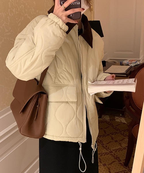 Doula Doula(ドゥーラドゥーラ)の「キルティング襟付きブルゾンジャケット(ブルゾン・レディース・ブラック/オフホワイト/カーキ/モカ・M/L)」の6枚目の写真
