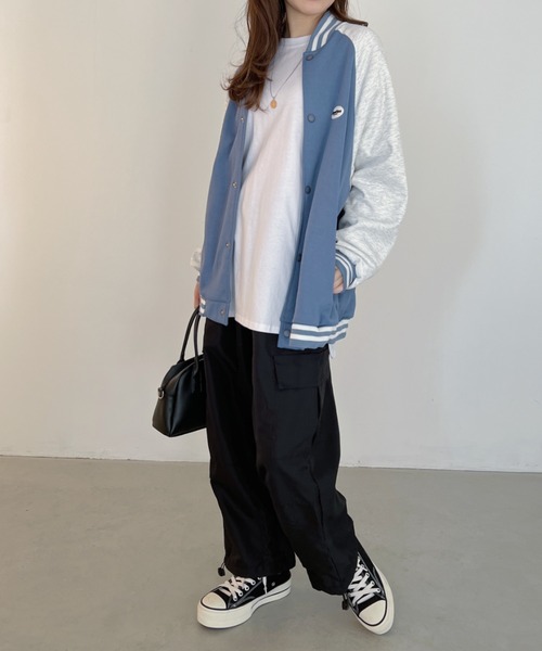 CLEA（クレア）の「カラー配色スウェットビッグスタジャン（スタジャン・レディース・グリーン/ブラック/ブルー・FREE）」の22枚目の写真