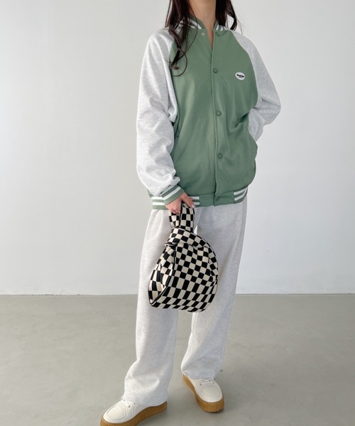 CLEA（クレア）の「カラー配色スウェットビッグスタジャン（スタジャン・レディース・グリーン/ブラック/ブルー・FREE）」の16枚目の写真