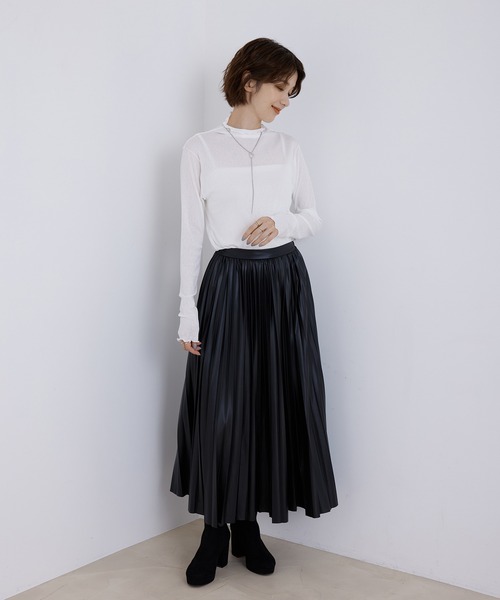 Jayro(ジャイロ)の「シアーネットハイネックプルオーバー(Tシャツ/カットソー・レディース・ブラック/ホワイト系その他/オレンジ/ブルー・M)」の17枚目の写真