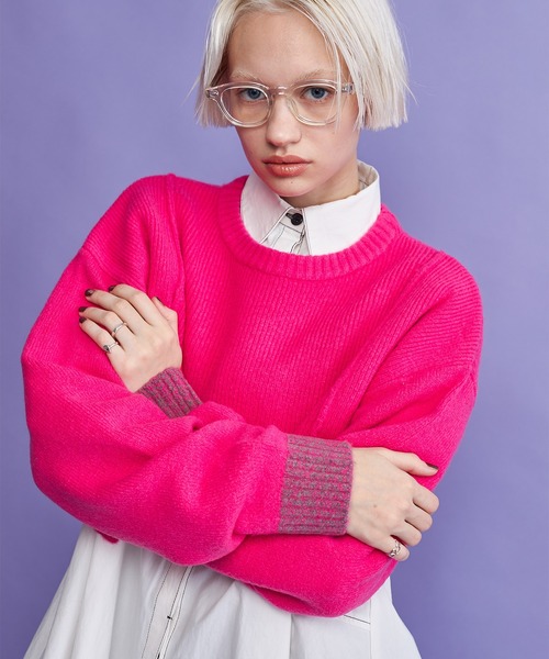 casane（カサネ）の「モヘヤライクショートクルーニット（ニット/セーター・レディース・ブラック/ピンク・FREE）」の21枚目の写真