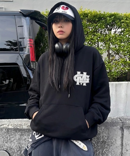 クロス　ロゴ入り　パーカー SUPPLIER】Boxy Fit Cross Logo Hoodie – PRESSING WEB SHOP
