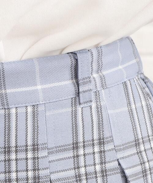 PINK-latte（ピンクラテ）の「◆【130cmサイズあり/ウエスト調整可】定番人気商品♪アジャスター付プリーツスカート（スカート・キッズ・ベージュ系その他4/ホワイト系4/グレー系1/ブルー系6/ブラック系1/ベージュ系1/ブルー系1・15 /13/14/16）」の8枚目の写真