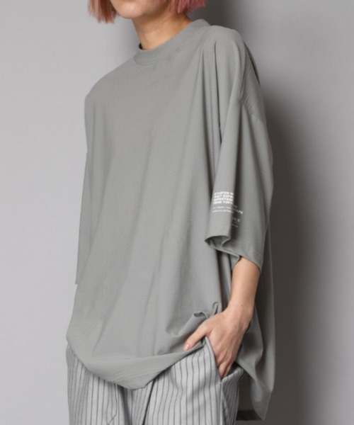SUPERTHANKS（スーパーサンクス）の「【通気性/速乾性】 バックプリント ビッグシルエット ストレッチＴシャツ（ユニセックス）QUICK-DRY LOGO BACK PRINT T-SHIRT（Tシャツ/カットソー・メンズ・ブラック/チャコールグレー/ネイビー/ライトグレー・M/S/L）」の9枚目の写真