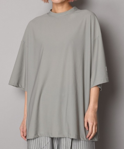 SUPERTHANKS（スーパーサンクス）の「【通気性/速乾性】 バックプリント ビッグシルエット ストレッチＴシャツ（ユニセックス）QUICK-DRY LOGO BACK PRINT T-SHIRT（Tシャツ/カットソー・メンズ・ブラック/チャコールグレー/ネイビー/ライトグレー・M/S/L）」の11枚目の写真