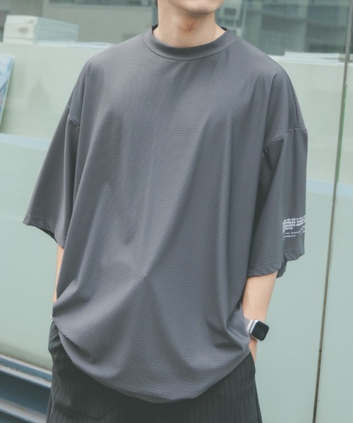 SUPERTHANKS（スーパーサンクス）の「【通気性/速乾性】 バックプリント ビッグシルエット ストレッチＴシャツ（ユニセックス）QUICK-DRY LOGO BACK PRINT T-SHIRT（Tシャツ/カットソー・メンズ・ブラック/チャコールグレー/ネイビー/ライトグレー・M/S/L）」の14枚目の写真
