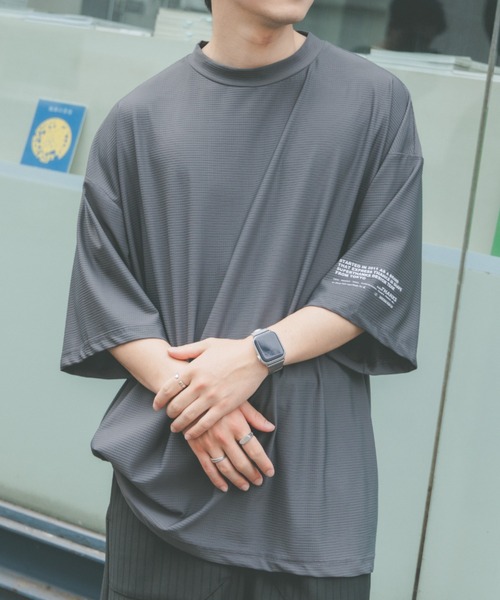 SUPERTHANKS（スーパーサンクス）の「【通気性/速乾性】 バックプリント ビッグシルエット ストレッチＴシャツ（ユニセックス）QUICK-DRY LOGO BACK PRINT T-SHIRT（Tシャツ/カットソー・メンズ・ブラック/チャコールグレー/ネイビー/ライトグレー・M/S/L）」の15枚目の写真