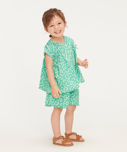 Moujonjon(ムージョンジョン)の「ブロード小花柄キュロットパンツ(その他パンツ・キッズ・イエロー/ライトグリーン/ターコイズブルー・110/120/100/90/130/140)」の7枚目の写真