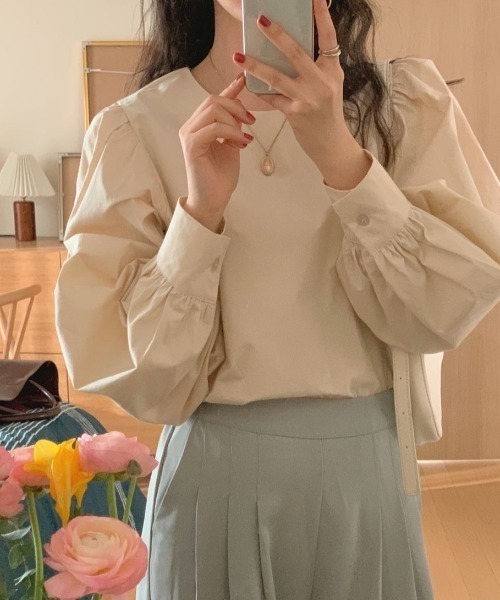 LAC-VERT(ラック・ヴェール)の「ボリュームスリーブブラウス(シャツ/ブラウス・レディース・ホワイト/アイボリー/ミント・FREE)」の2枚目の写真