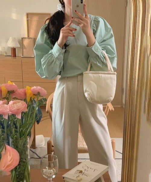 LAC-VERT(ラック・ヴェール)の「ボリュームスリーブブラウス(シャツ/ブラウス・レディース・ホワイト/アイボリー/ミント・FREE)」の18枚目の写真