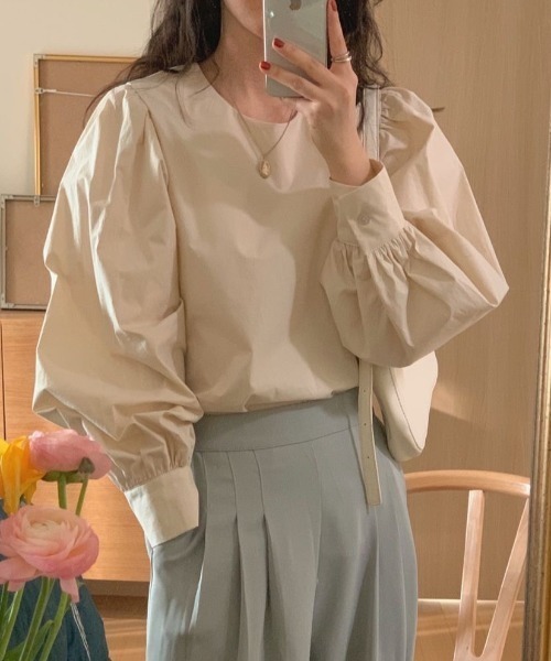 LAC-VERT(ラック・ヴェール)の「ボリュームスリーブブラウス(シャツ/ブラウス・レディース・ホワイト/アイボリー/ミント・FREE)」の8枚目の写真