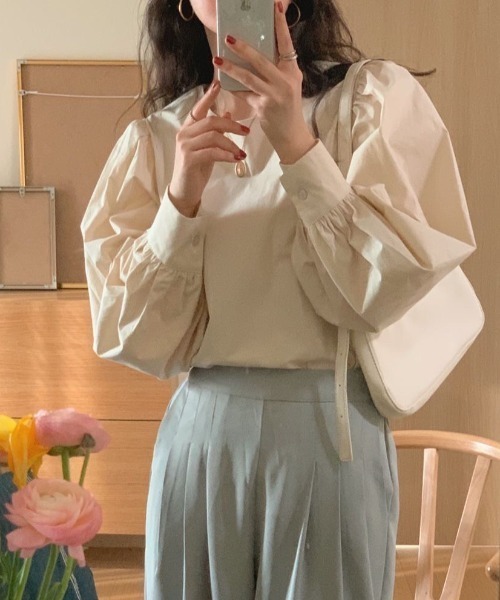 LAC-VERT(ラック・ヴェール)の「ボリュームスリーブブラウス(シャツ/ブラウス・レディース・ホワイト/アイボリー/ミント・FREE)」の10枚目の写真