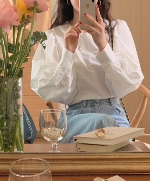 LAC-VERT(ラック・ヴェール)の「ボリュームスリーブブラウス(シャツ/ブラウス・レディース・ホワイト/アイボリー/ミント・FREE)」の17枚目の写真