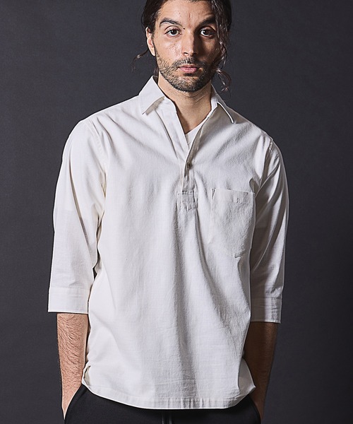 RATTLE TRAP(ラトルトラップ)の「リネンライクスラブストレッチ七分袖スキッパーシャツ(シャツ/ブラウス・メンズ・カーキ/ベージュ/ネイビー/ホワイト・M/L/LL)」の2枚目の写真