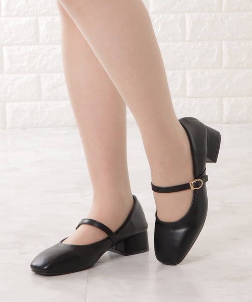 Lace Ladies（レースレディース）の「マットレザー調チャンキーストラップパンプス（パンプス・レディース・アイボリー/ブラック/ベージュ・24.5/23/24/23.5/22.5）」の16枚目の写真